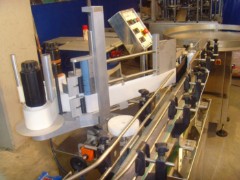 sivi-dolum-makineleri - etiketleme-makinalari