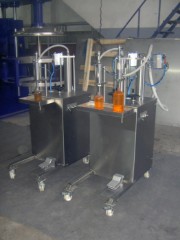 sivi-dolum-makineleri - yari-otomatik-dolum-makinasi